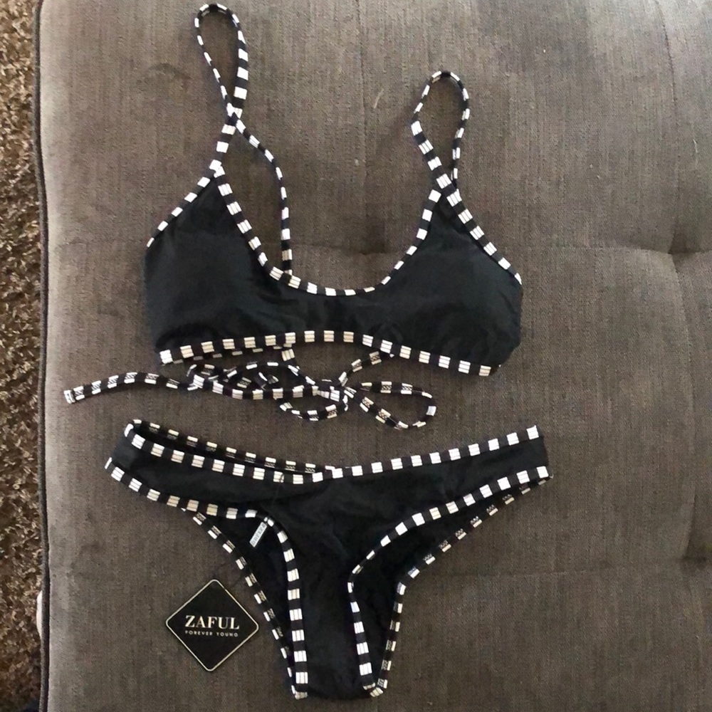 Black and white checkered lined bikini